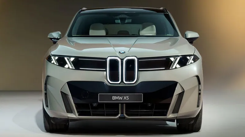 BMW X5, вид спереди